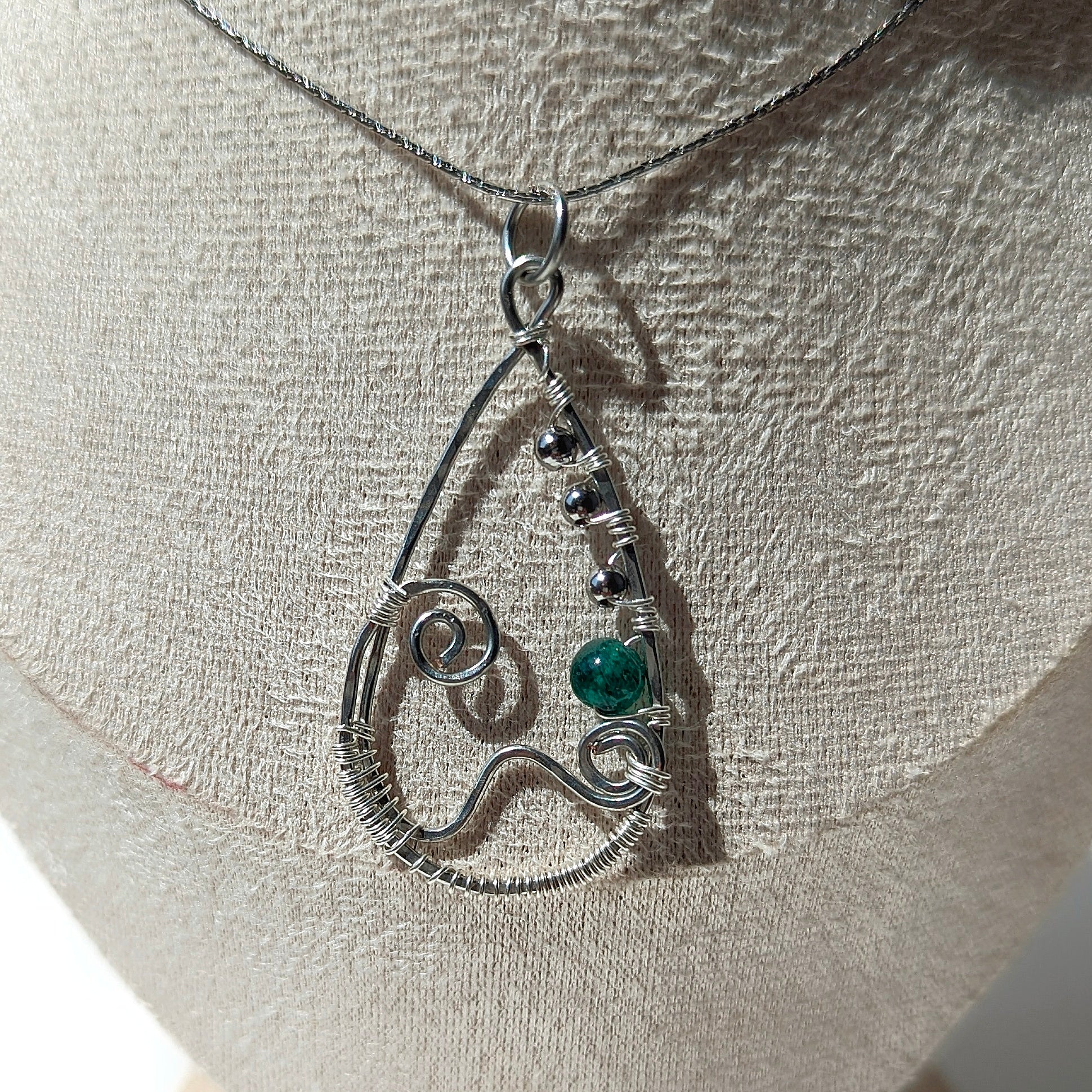 Handmade Green Aventurine Statement Pendant – Silver Wire Wrapped Drop Necklace with Organic Swirl Details | Adjustable Stainless Steel Chain