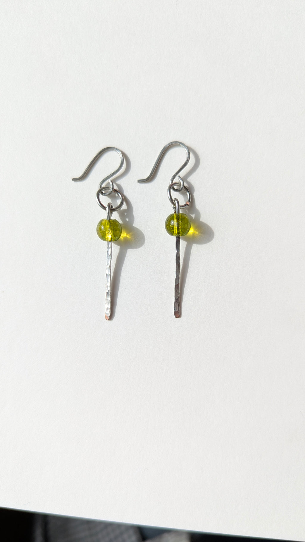 Handmade Hammered Dangle Earrings 'Sage' – Minimalist Gemstone Earrings in Copper, Brass or Silver